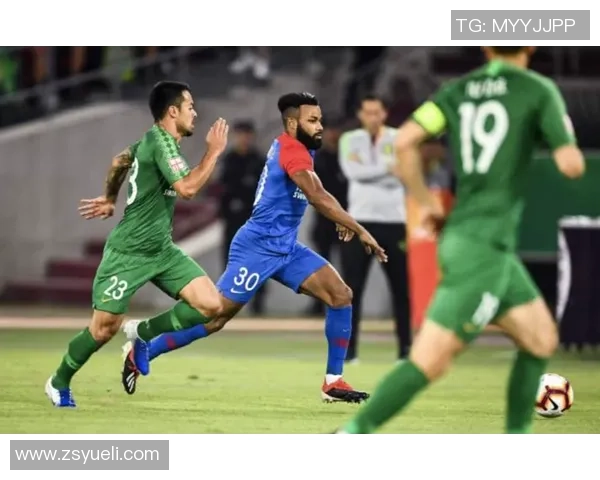 南京足球队以60分领跑世界锦标赛积分榜展现强劲实力