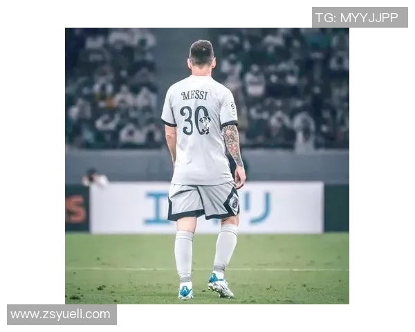 足球明星穿什么裤子时尚搭配解析与潮流趋势分享