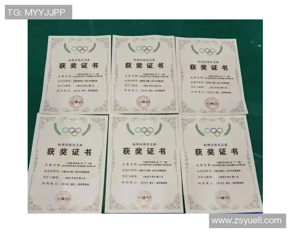 杭州羽毛球队在大满贯积分榜上以64分稳居第一名表现出色